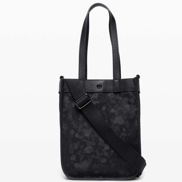 lululemon athletica Handbags - Lululemon Now and Always Tote Mini | 8L
